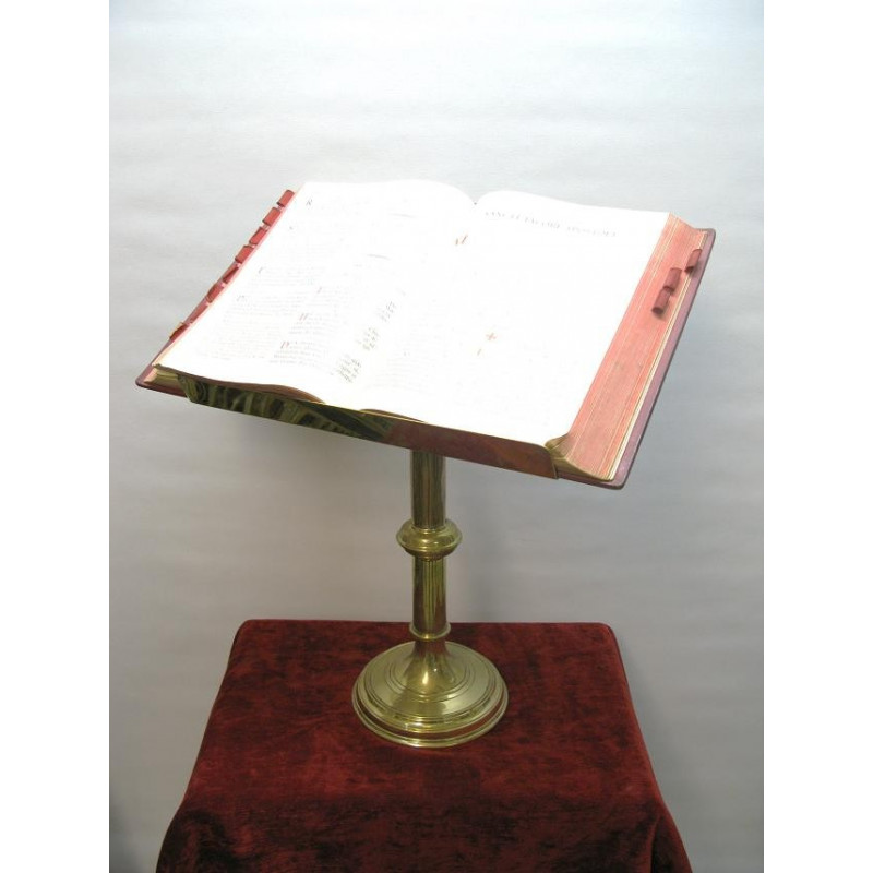 Tall brass table lecturn Tall brass table lecturn