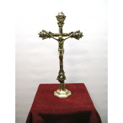 Ornate table crucifix 