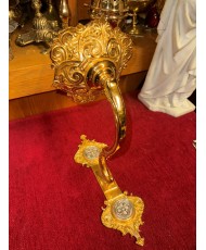 Gold Gilded Sanctuary Lamp