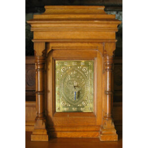 Oak Brass Tabernacle